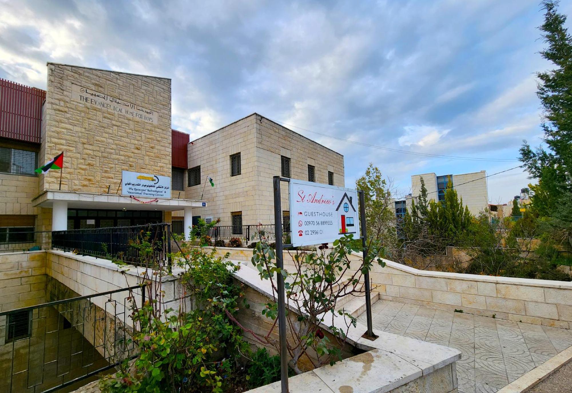 St Andrew'S Guesthouse - Ramallah Eksteriør bilde