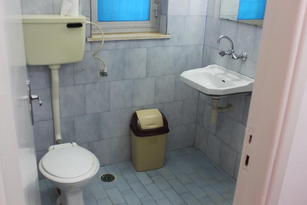 St Andrew'S Guesthouse - Ramallah Rom bilde